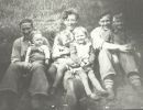 olav l.herheim lars o pa fanget  kare vangsnes med lilly hammer annemor bjorgaspa fanget  lars bjorgas med knut bjorgas pa fanget  